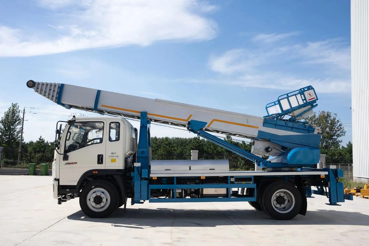 白云云梯上料车租赁费用